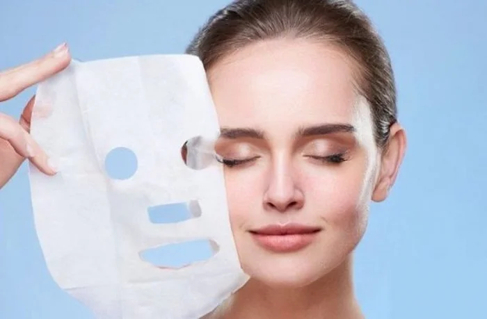 استفاده از ماسک ورقه ای جوانساز 65456410