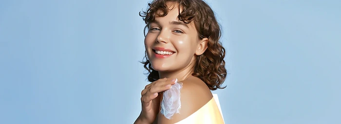 آبرسانی پوست بدن بعد از لیزر 65464756410