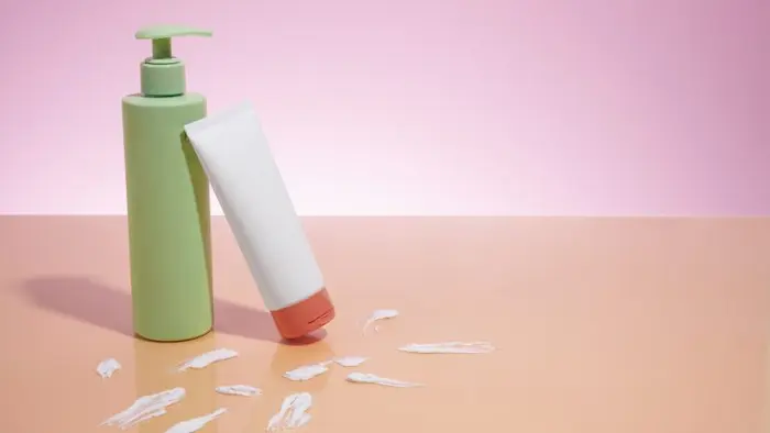 مقایسه ترکیبات لوسیون بدن و کرم بدن 564564610520