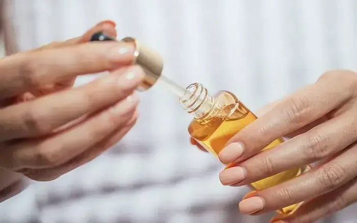 سرم پاکسازی صورت 354345343