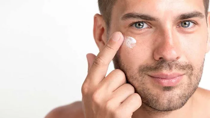 استفاده از مرطوب‌ کننده برای آقایان 545646450