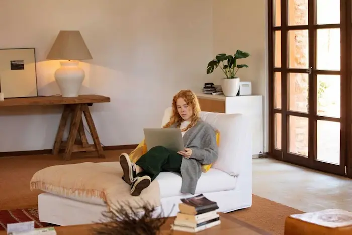 راحتی با پوشیدن کفش در منزل 8996765435