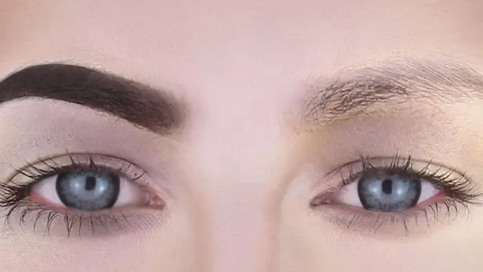 علت کمرنگ شدن ابروها 8776543