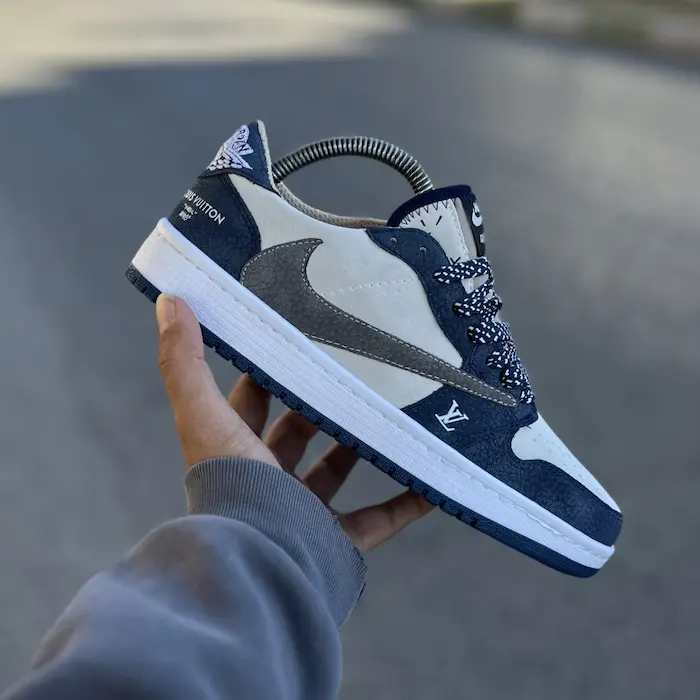 کتونی تراویس برای رفع خستگی ذهنی 5453453